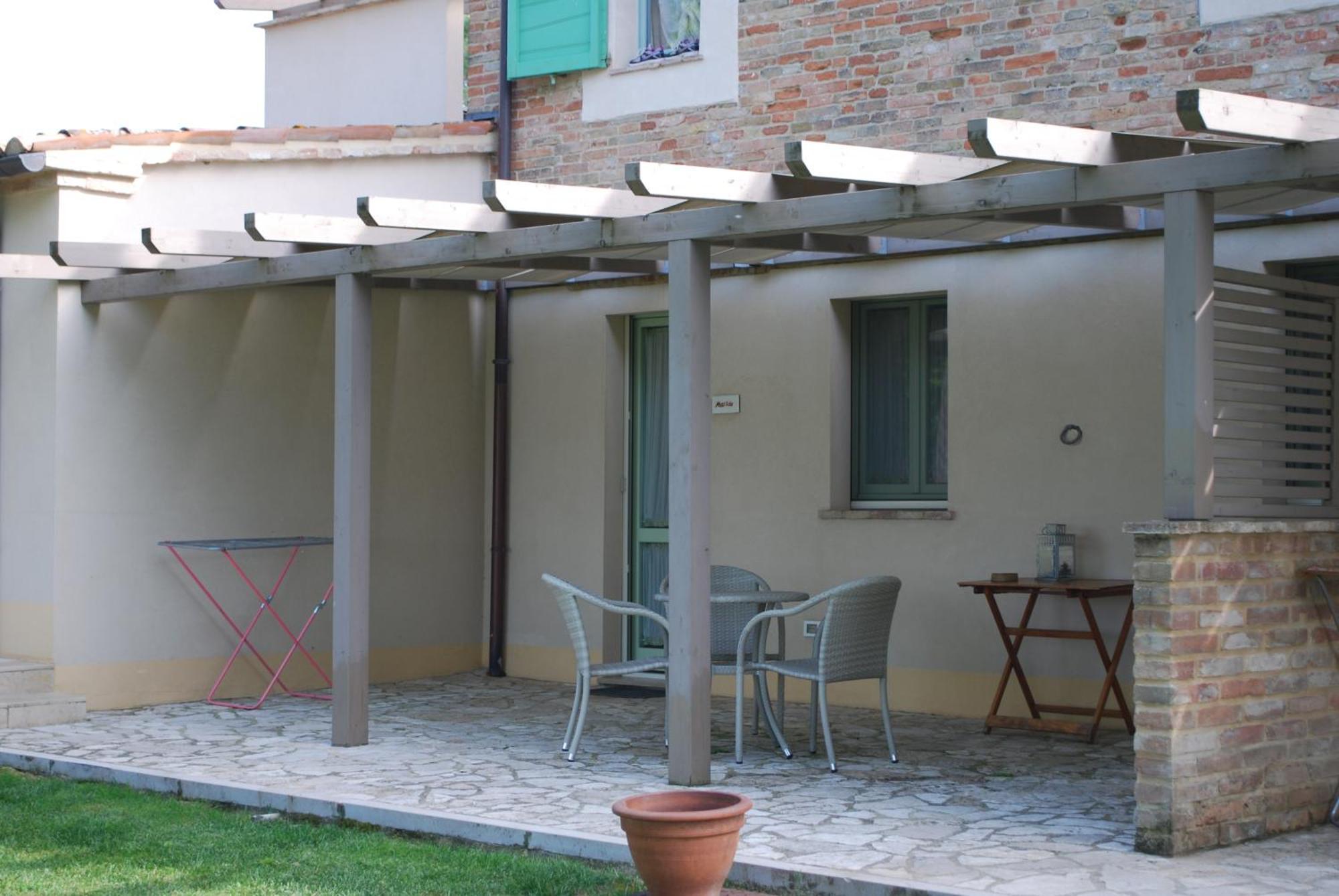 Le Maracla Country House Iesi Exterior photo